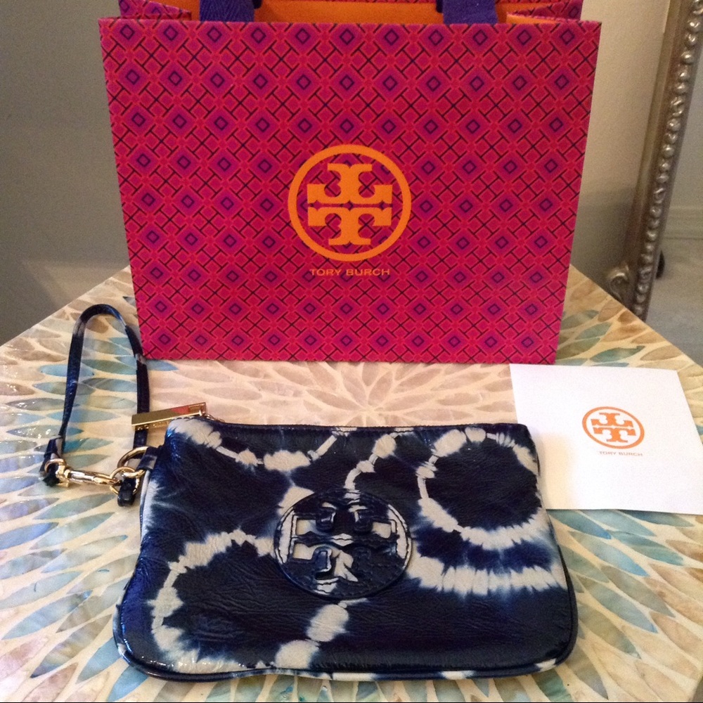 TORY BURCH - Tie-Dye Patent Leather Wristlet